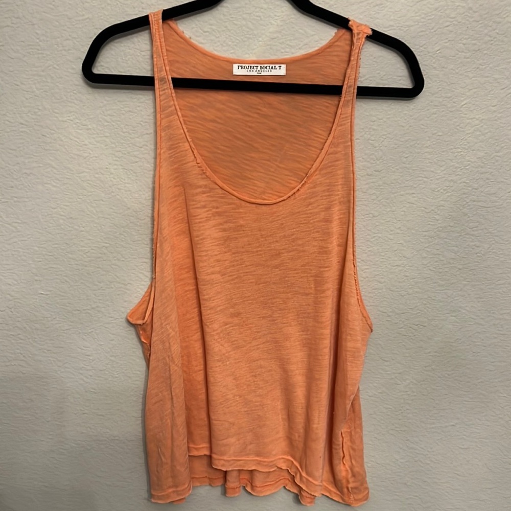 Nwot Project social T tank